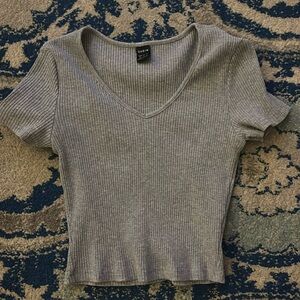 never worn shein top. Gray, size xs or 2